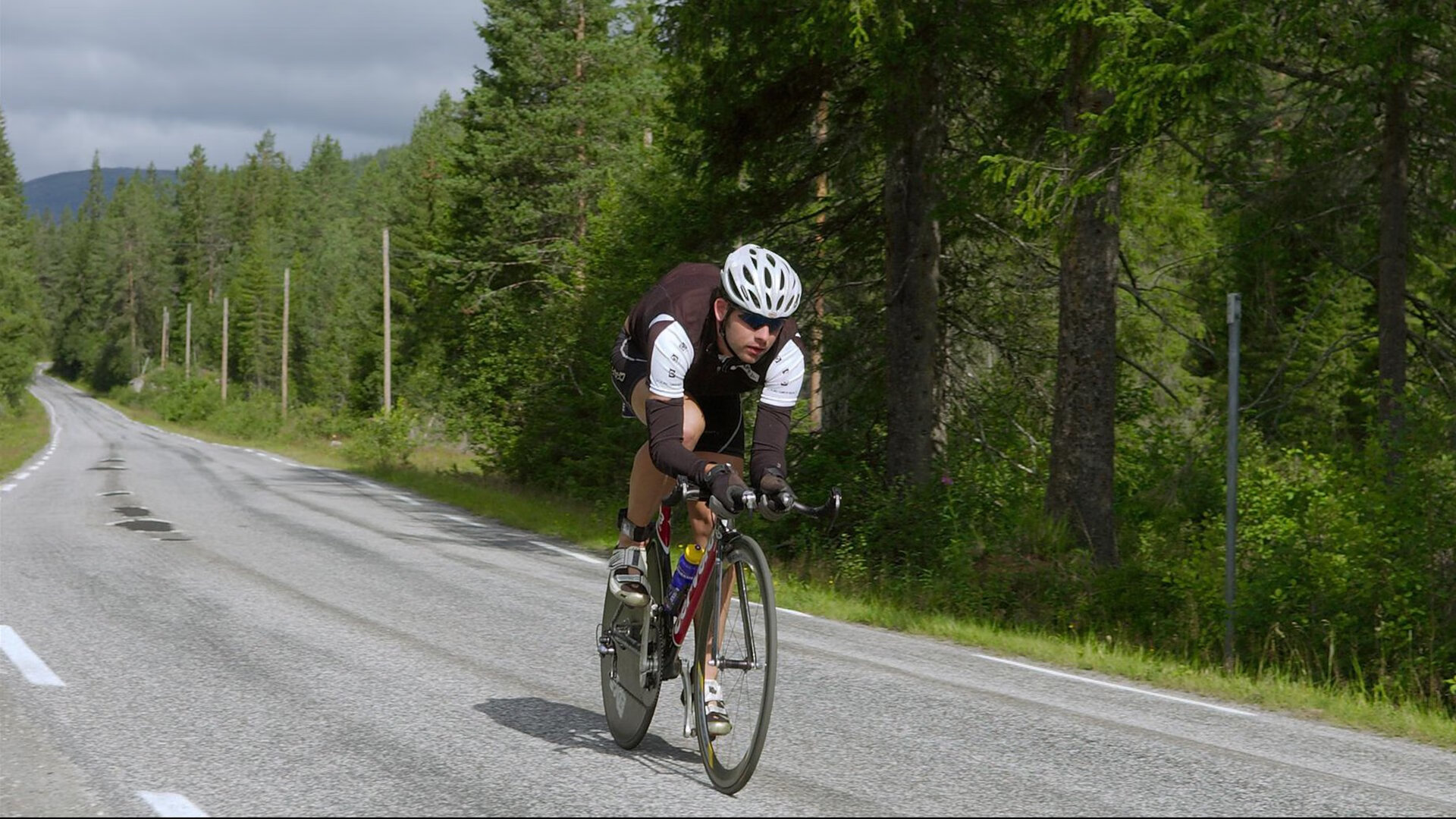 中国男篮提升快攻衔接段精准度,中国男篮训练强度