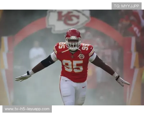 Jones 技术全面，是球队多面手，jones球员