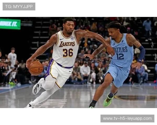 场均15分+180俱乐部！科沃德创造历史！灰熊4换1彻底赚麻